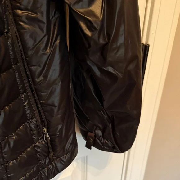 The North Face Men's Size L Quilted Black Puffer Jacket - Picture 6 of 7